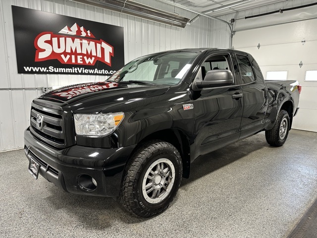 ●【訳アリ】　Tundra　他言語　１枚 2013 Toyota Tundra Reg Cab 5.7L V8 6-Spd AT (Natl) Features