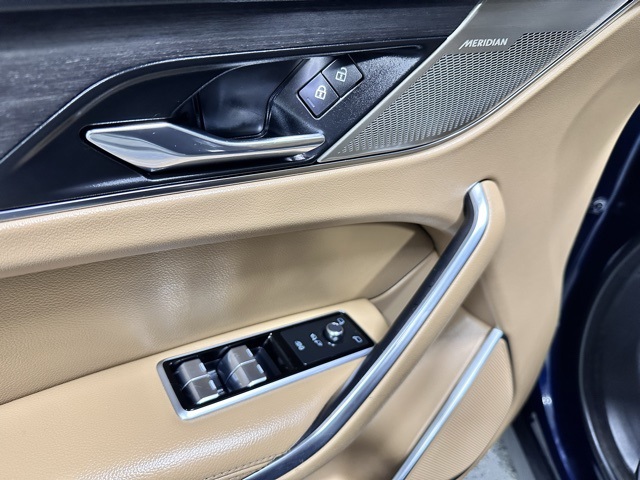 2021 Jaguar F-PACE P250 S photo 21