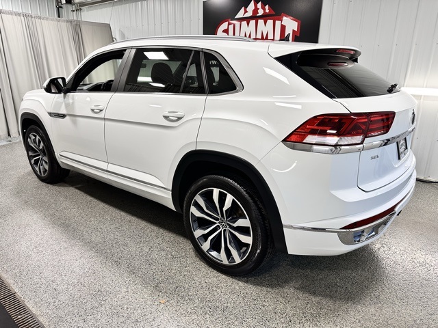 2020 Volkswagen Atlas Cross Sport V6 SEL R-Line photo 6