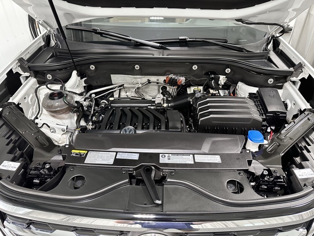 2020 Volkswagen Atlas Cross Sport V6 SEL R-Line photo 27