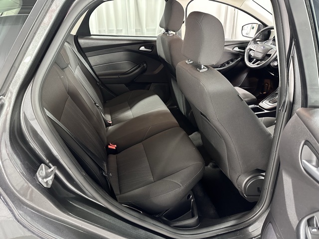 2015 Ford Focus SE photo 7