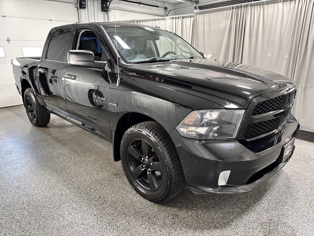2016 Ram 1500 Express photo 3