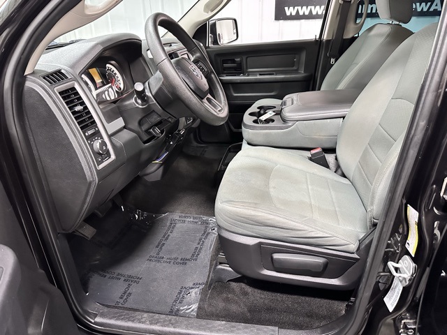 2016 Ram 1500 Express photo 10