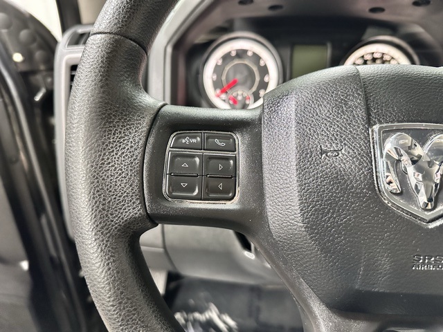 2016 Ram 1500 Express photo 14