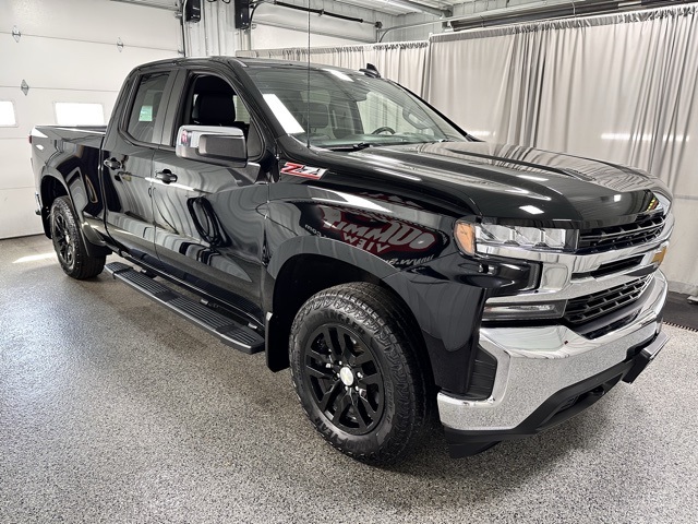 2019 Chevrolet Silverado 1500 LT photo 3