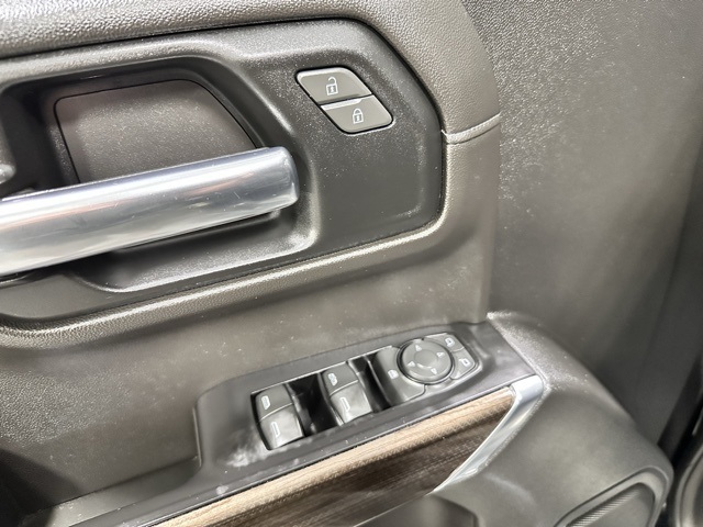 2019 Chevrolet Silverado 1500 LT photo 17