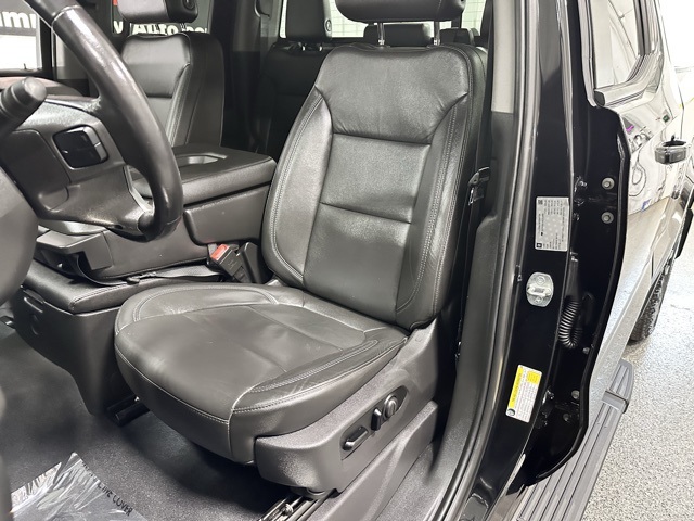 2019 Chevrolet Silverado 1500 LT photo 18