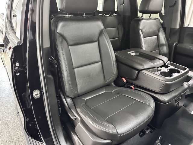 2019 Chevrolet Silverado 1500 LT photo 19