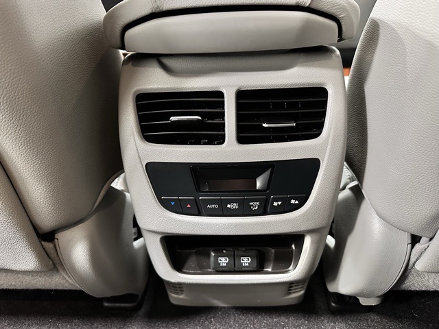 2019 Acura MDX SH-AWD photo 12
