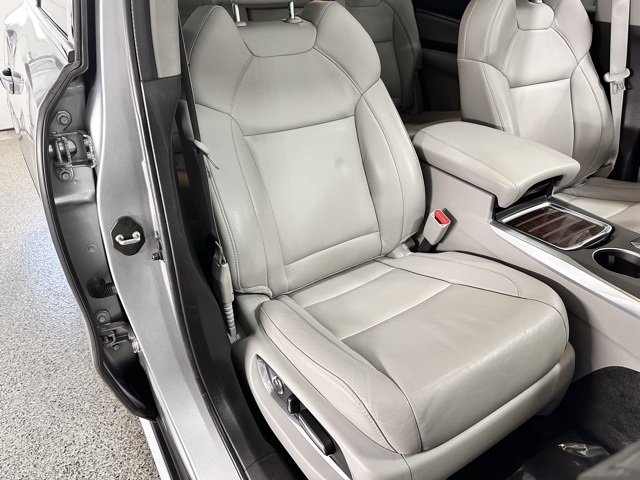2019 Acura MDX SH-AWD photo 24