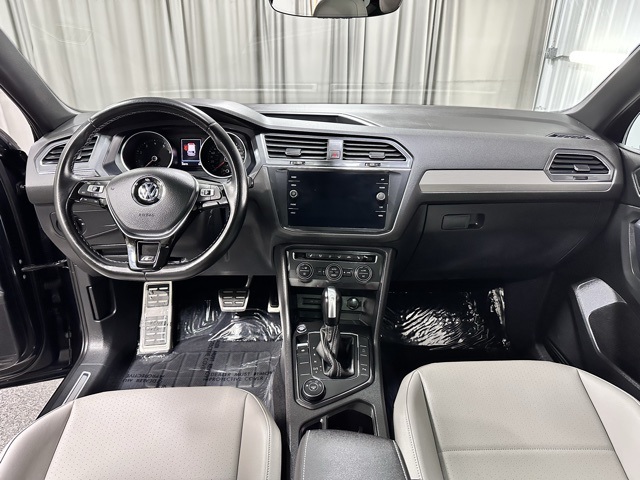 2021 Volkswagen Tiguan SEL photo 12