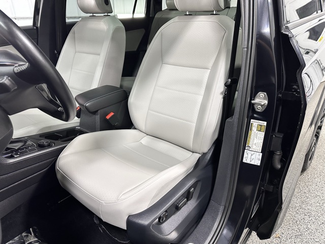 2021 Volkswagen Tiguan SEL photo 20