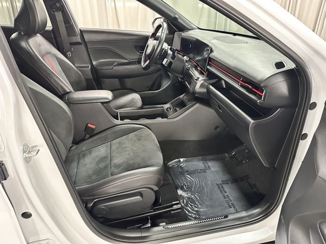 2024 Hyundai Kona N Line photo 4