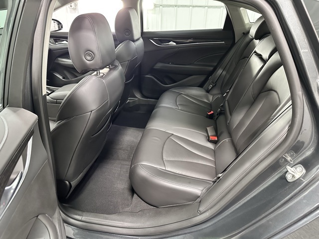 2017 Buick LaCrosse Essence photo 9