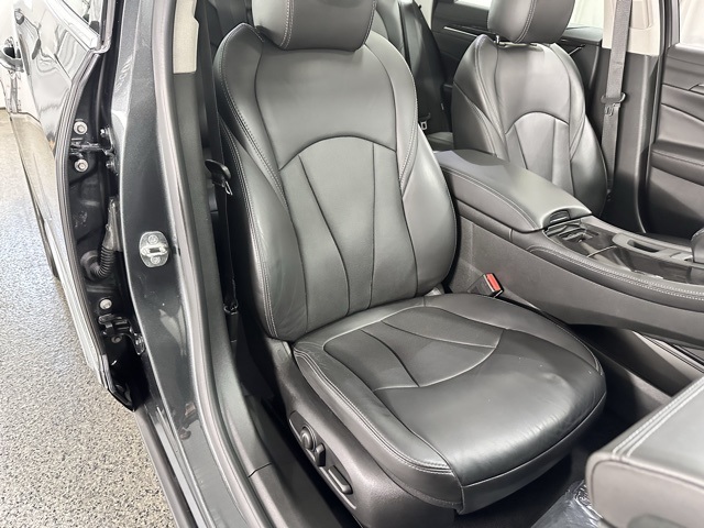 2017 Buick LaCrosse Essence photo 22