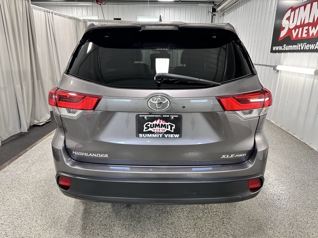 2019 Toyota Highlander XLE photo 5