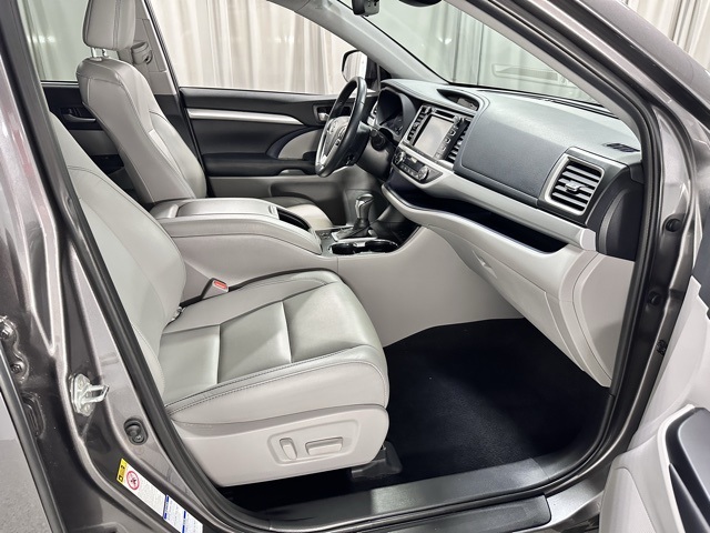 2019 Toyota Highlander XLE photo 7