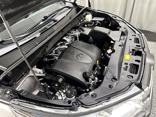 2019 Toyota Highlander XLE photo 28