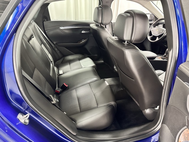 2014 Chevrolet Impala 1LT photo 8