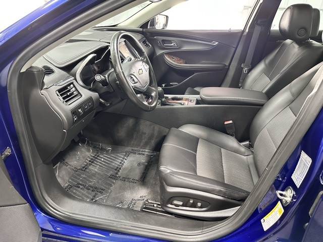 2014 Chevrolet Impala 1LT photo 11