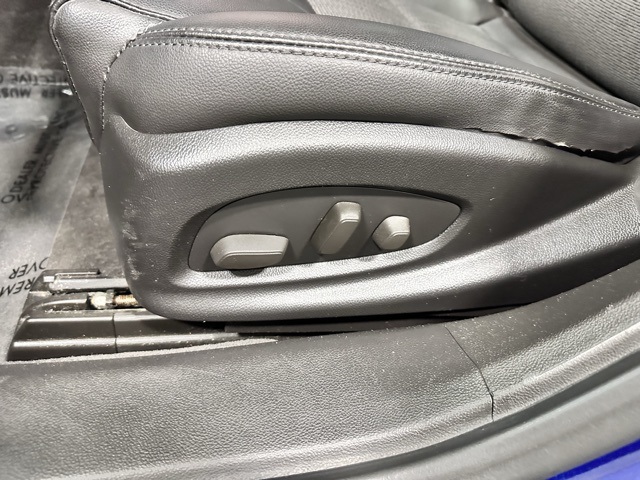 2014 Chevrolet Impala 1LT photo 19
