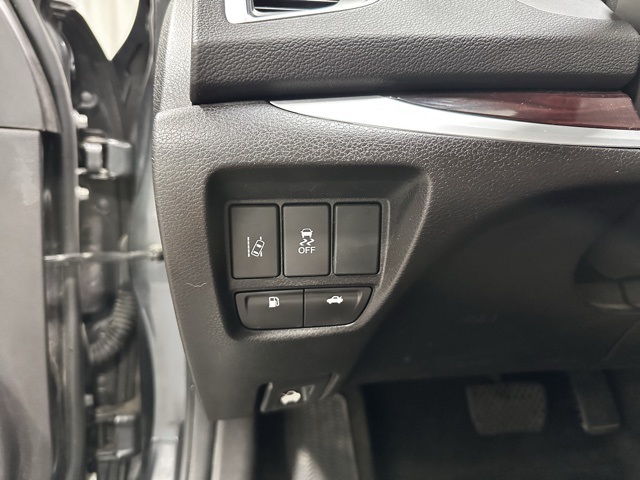2016 Acura TLX Technology photo 18