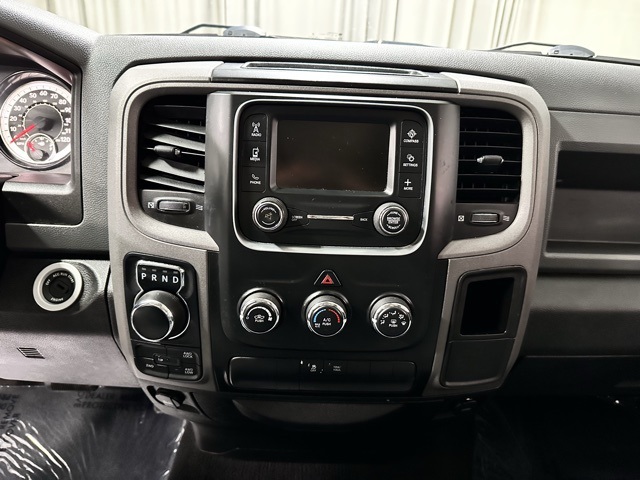 2019 Ram 1500 Classic Express photo 9