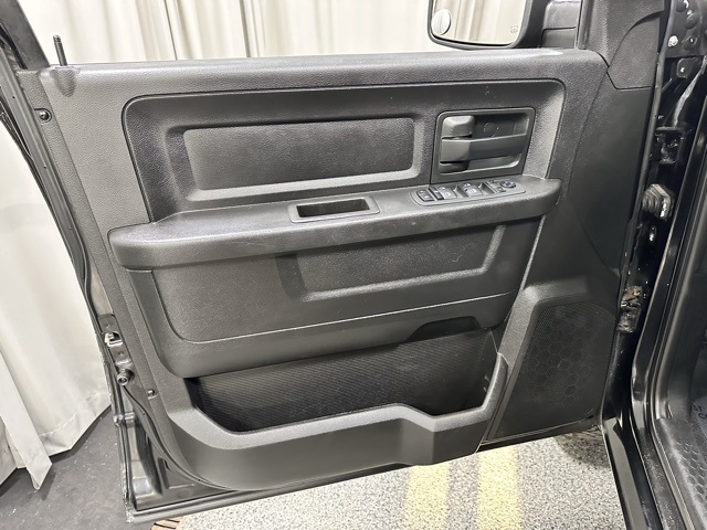 2019 Ram 1500 Classic Express photo 12