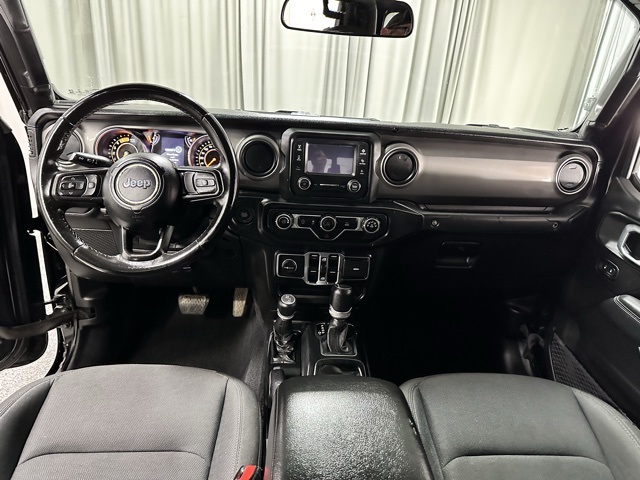 2021 Jeep Gladiator Willys photo 11