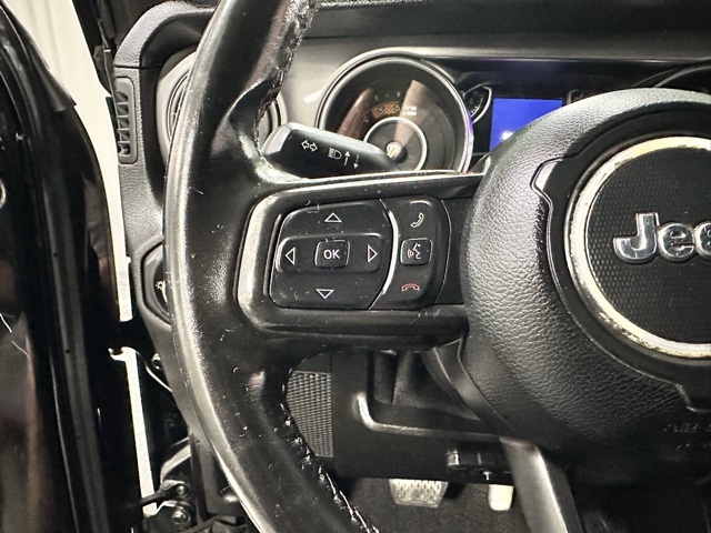 2021 Jeep Gladiator Willys photo 14
