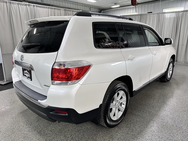 2013 Toyota Highlander Base Hybrid photo 3
