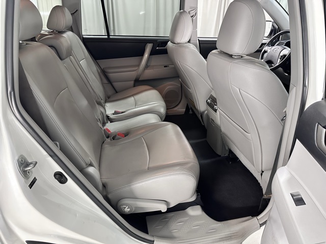 2013 Toyota Highlander Base Hybrid photo 7