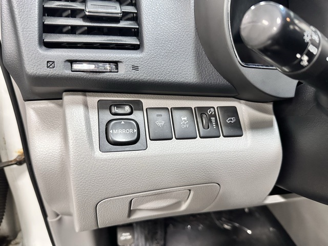 2013 Toyota Highlander Base Hybrid photo 17