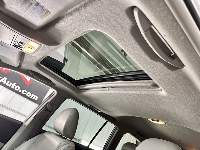 2013 Toyota Highlander Base Hybrid photo 18