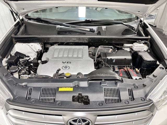 2013 Toyota Highlander Base Hybrid photo 24