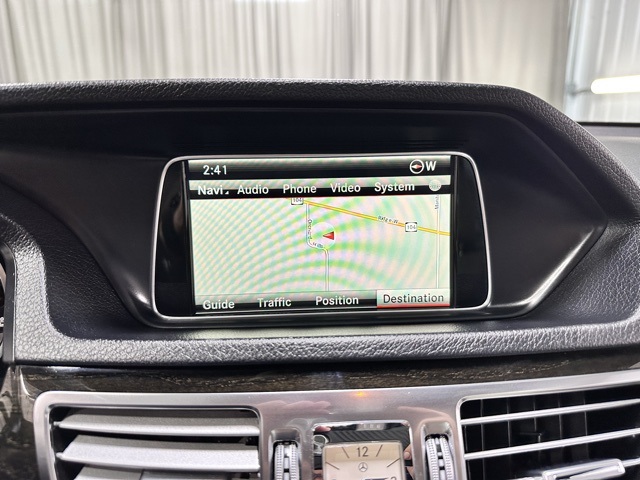 2014 Mercedes Benz E 350 4MATIC photo 13