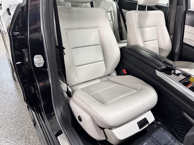 2014 Mercedes Benz E 350 4MATIC photo 20