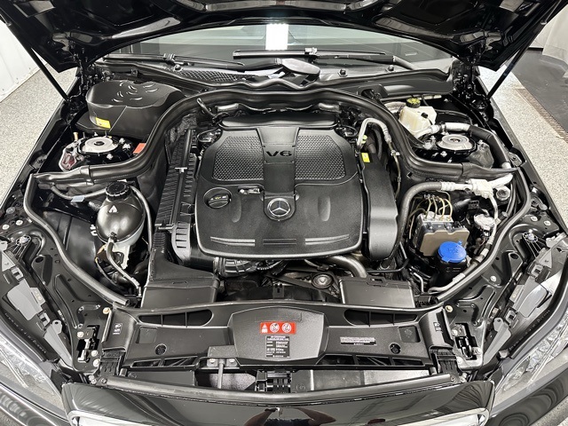 2014 Mercedes Benz E 350 4MATIC photo 23