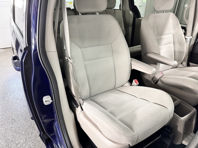 2014 Dodge Grand Caravan SE photo 19