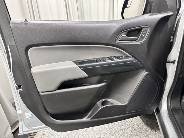 2018 Chevrolet Colorado Work Truck photo 15