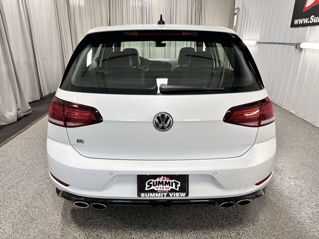 2018 Volkswagen Golf R 4Motion photo 5