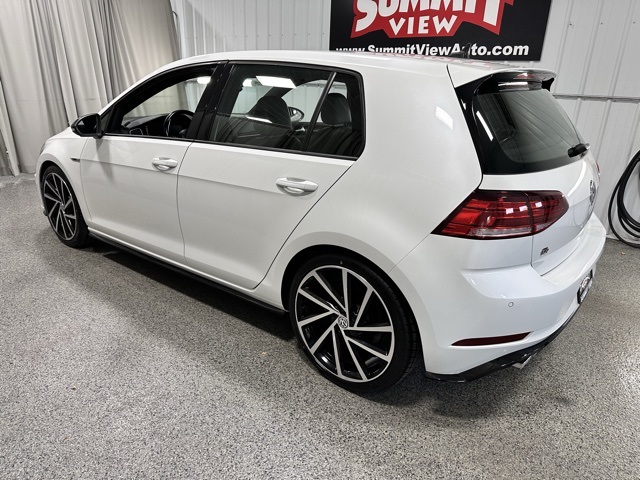2018 Volkswagen Golf R 4Motion photo 6