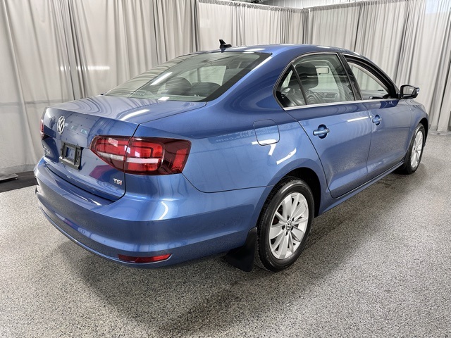 2016 Volkswagen Jetta 1.4T SE photo 3