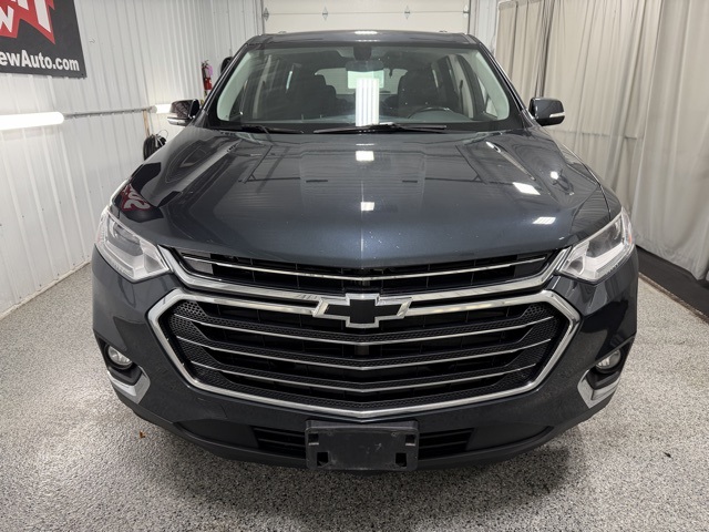 2019 Chevrolet Traverse Cloth 1LT photo 2