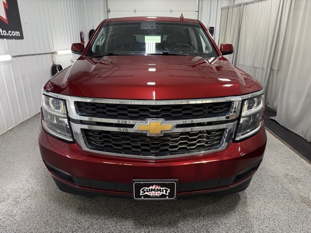 2016 Chevrolet Tahoe LT photo 2