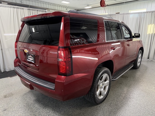 2016 Chevrolet Tahoe LT photo 4