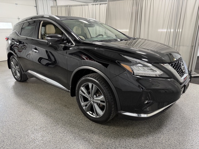 2020 Nissan Murano Platinum photo 2