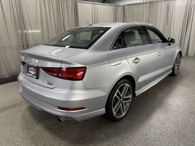 2018 Audi A3 2.0T Premium Plus Quattro photo 4
