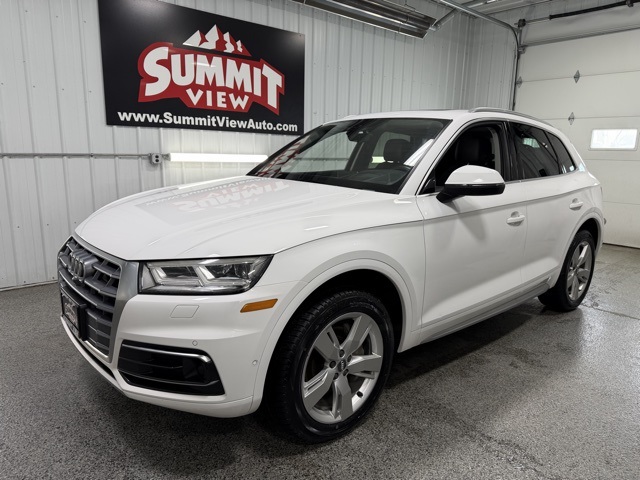 2019 Audi Q5 2.0T quattro S tronic Prestige's photo