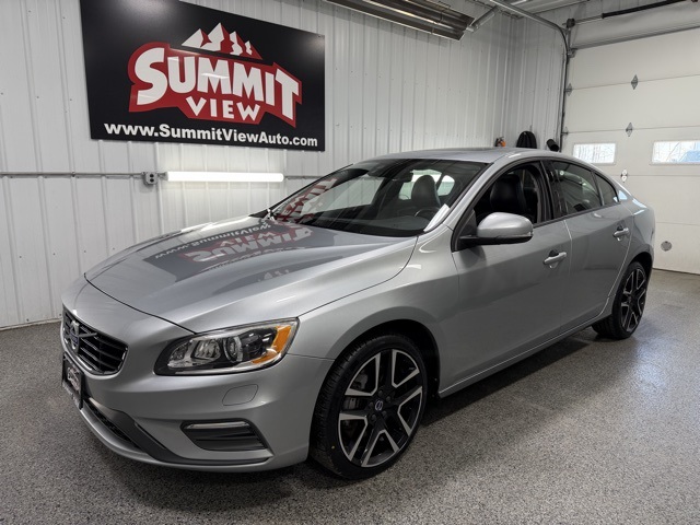 2018 Volvo S60 T5 Dynamic AWD